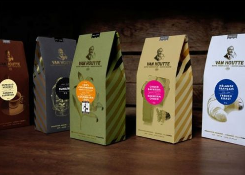 ��ɳ��Ҷ��װ�ж���_�����Ҷ��װ�е���ɫ