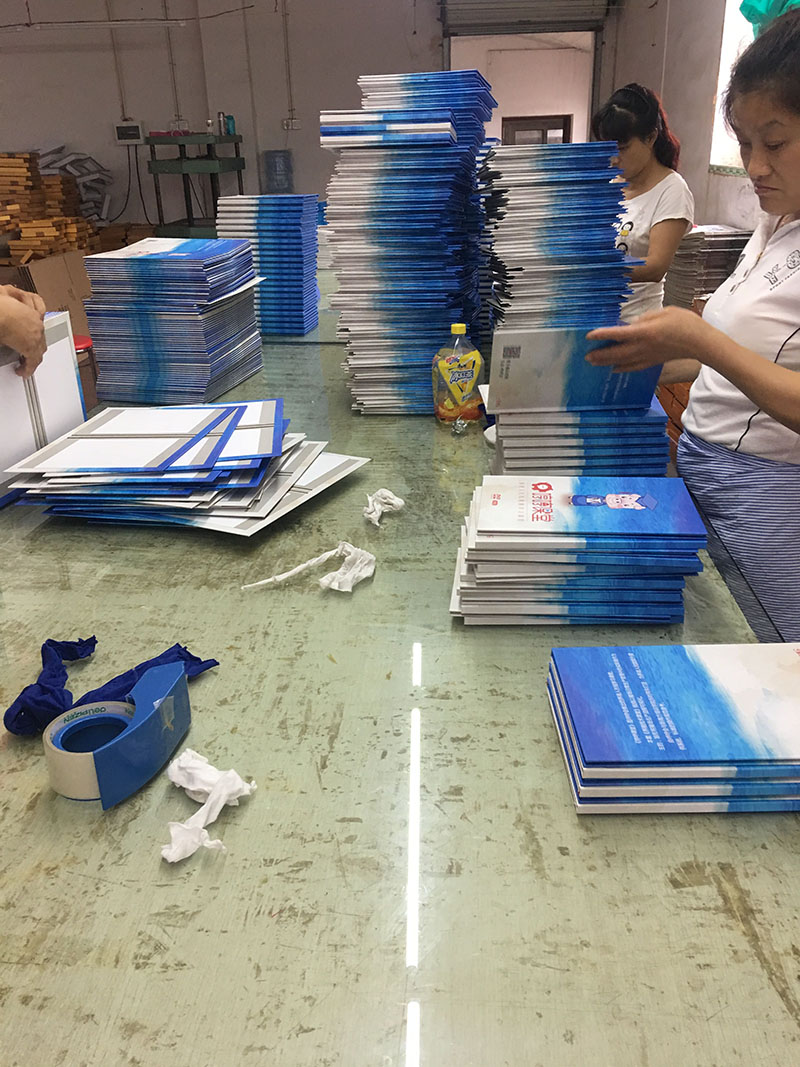 ��ɳ��Ʒ��װ��