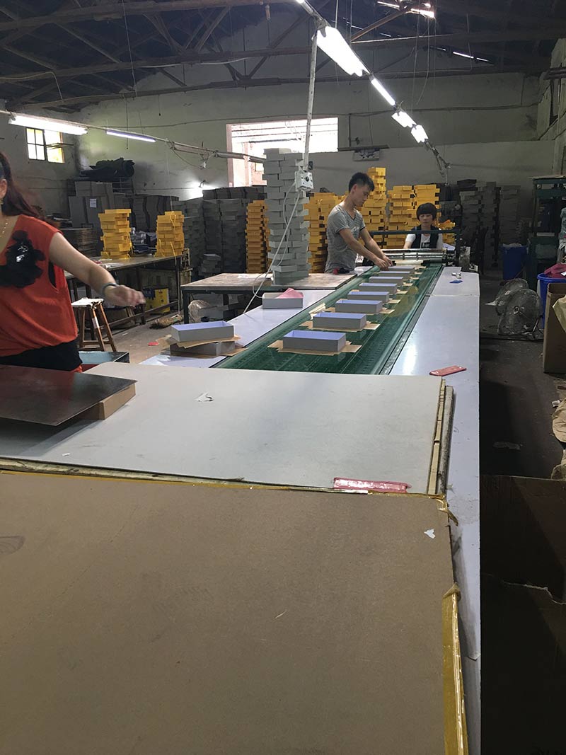 ��ɳ�ʺа�װӡˢ����ʮ����ӡ��װ������Ա���л�����ֽ