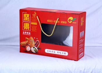 ��ɳ����������ɫ��װ�еģ���װ���������Ƚϱ��ˣ�